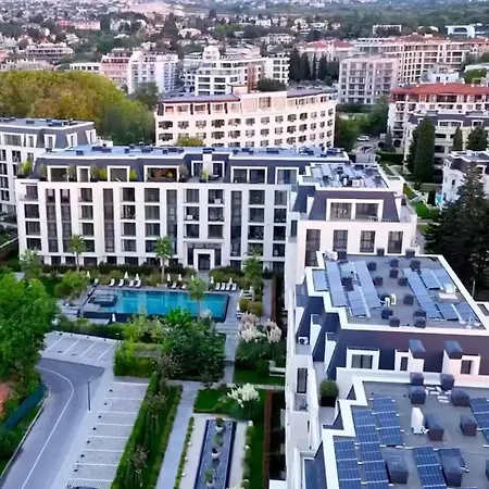 Apartament Exclusive St Constantine