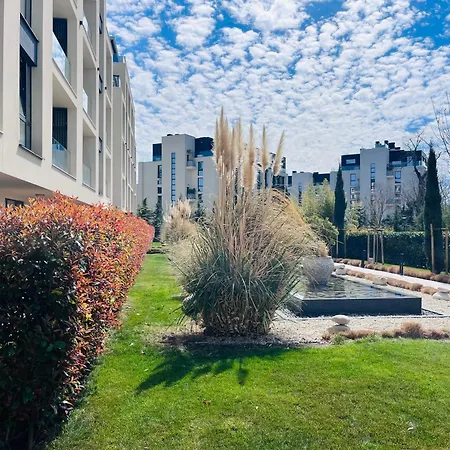 Exclusive St Constantine Apartament