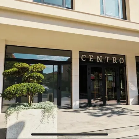 Apartment Exclusive St Constantine