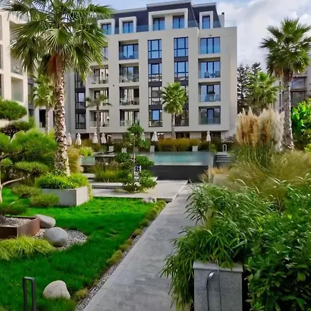 Exclusive St Constantine Апартаменты Святые Константин и Елена