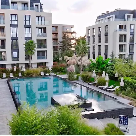 Exclusive St Constantine Апартаменты