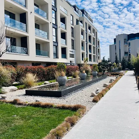 アパート Exclusive St Constantine