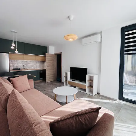 Apartment Exclusive St Constantine *
