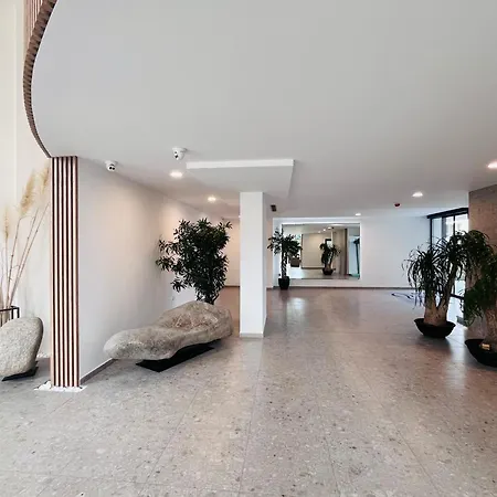 Apartment Exclusive St Constantine