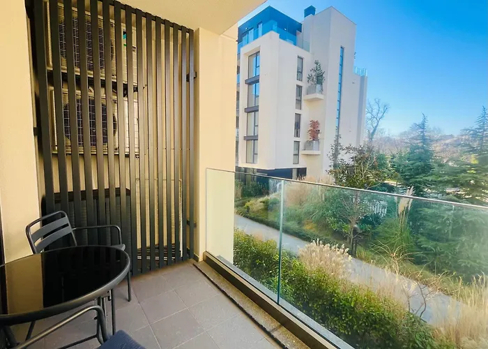 Apartment Exclusive St Constantine